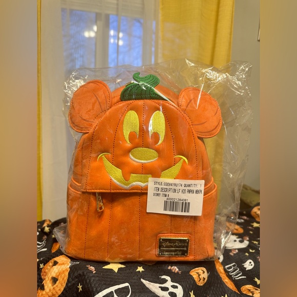 Loungefly Handbags - SOLD Rare factory sealed pumpkin Mickey loungefly